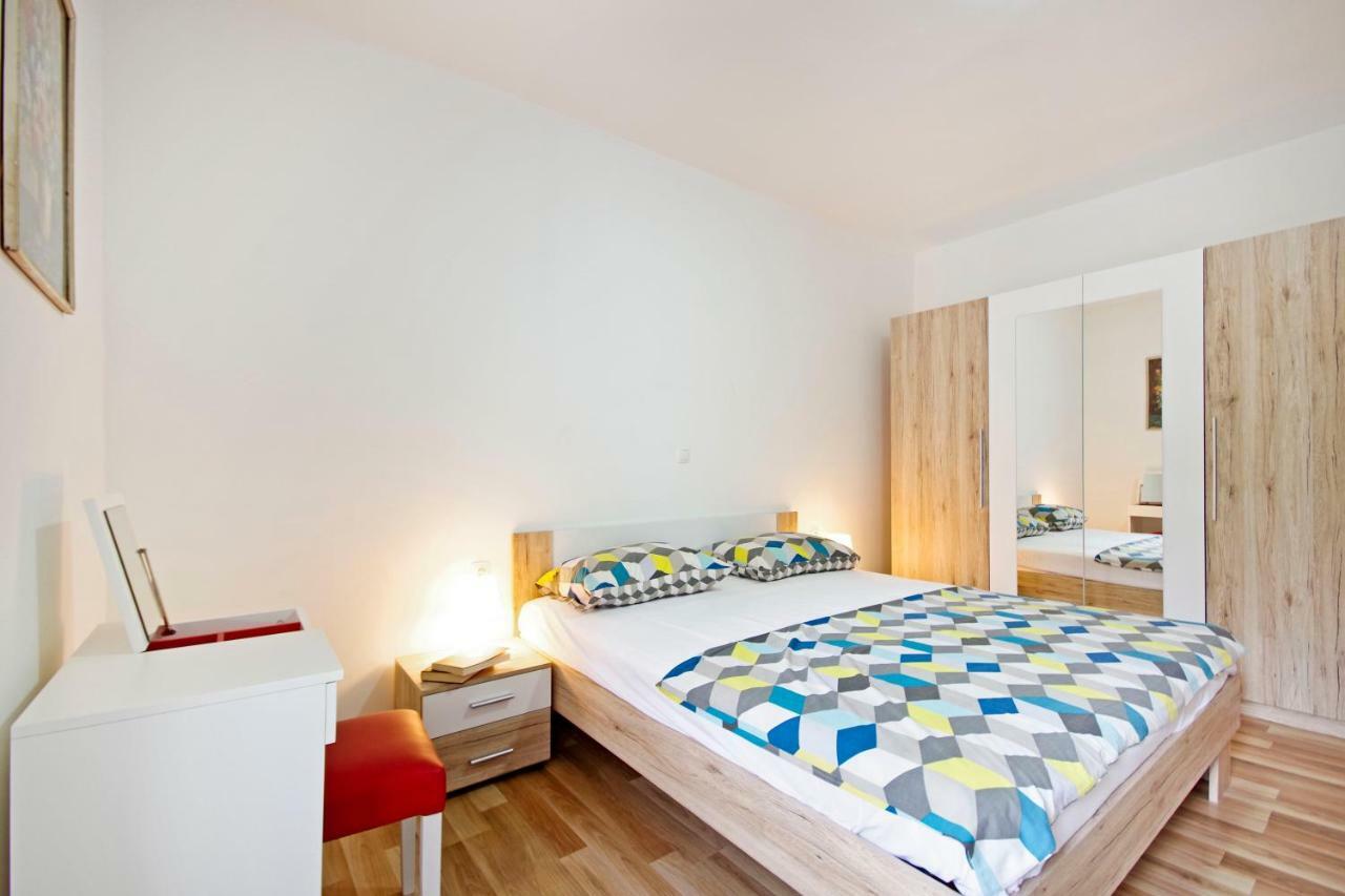 Apartments Andela Makarska Exteriör bild