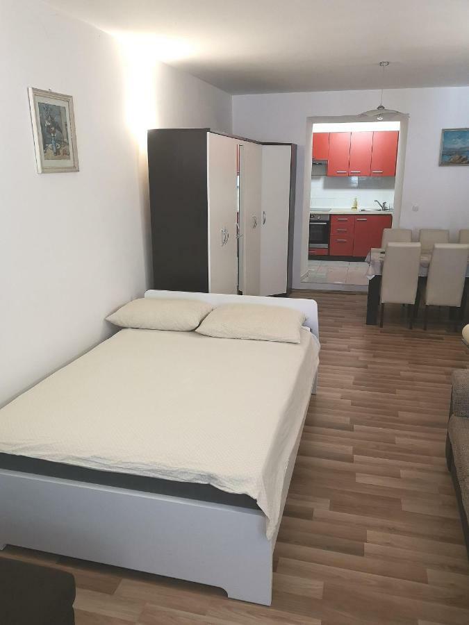 Apartments Andela Makarska Exteriör bild